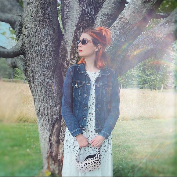 WELCOME TO HAPPY DALA! - Picture 2 of 3